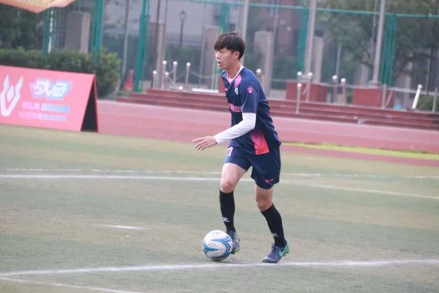 快船记者对巴图姆退役表达祝福：致敬出色的团队球员